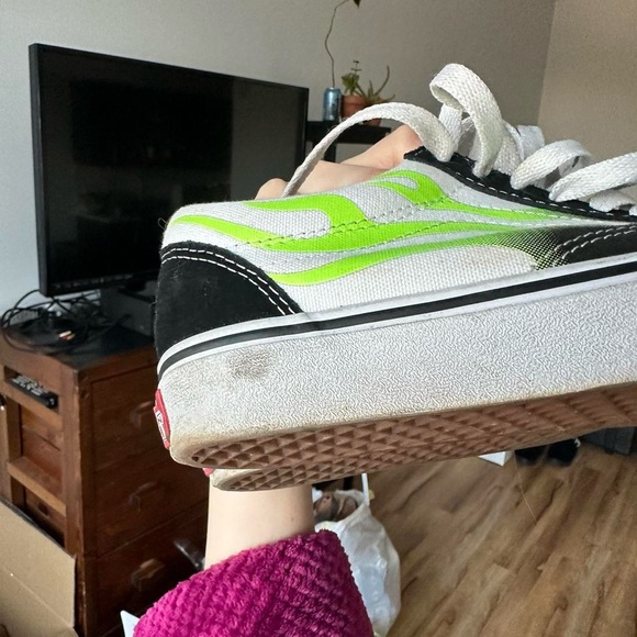 Neon green and black Vans💚🖤 - Picture 3 of 6